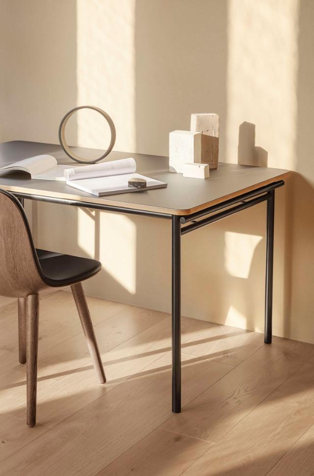 TAFFEL table - black - 90x150/210