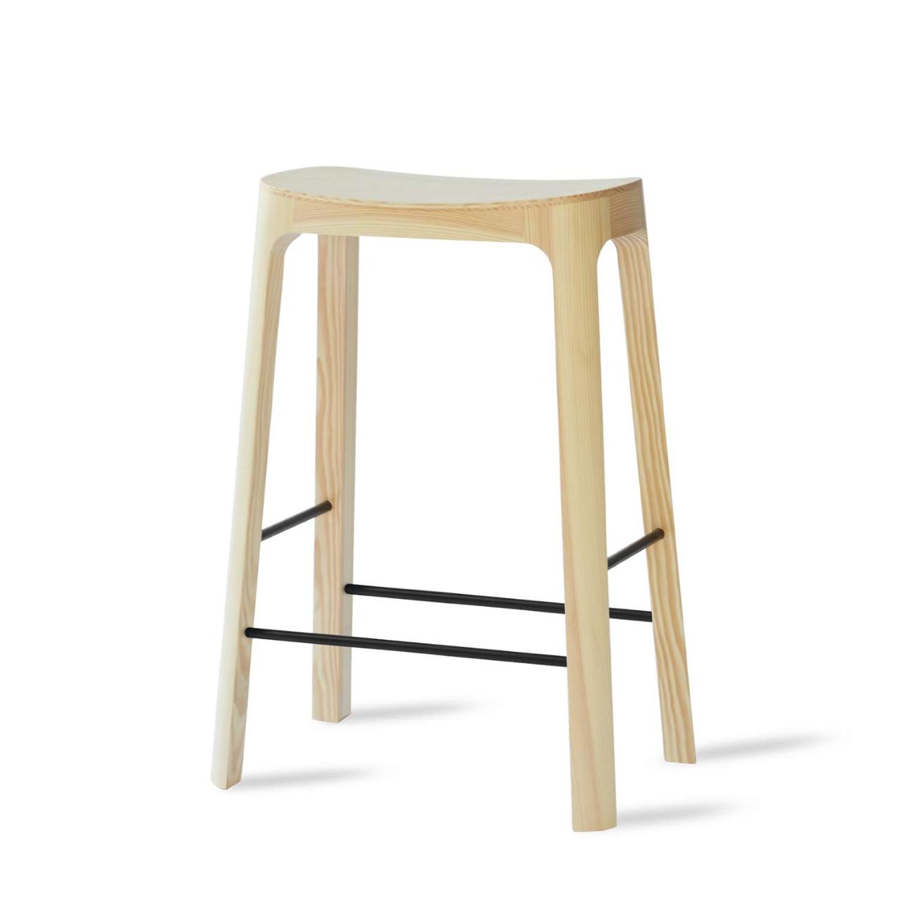CROFTON counter stool - SH65 - natural Pine wood