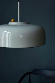 DETAIL1001600LANG2Lifestyle_Photo_3