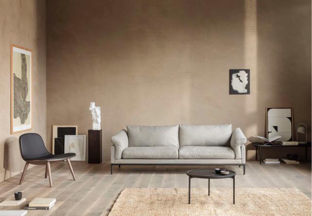 YUUGA lounge chair Oak smoked, leather black