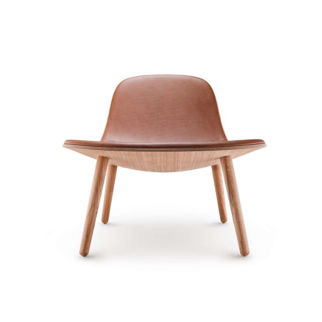 YUUGA lounge chair Oak nature, leather cognac