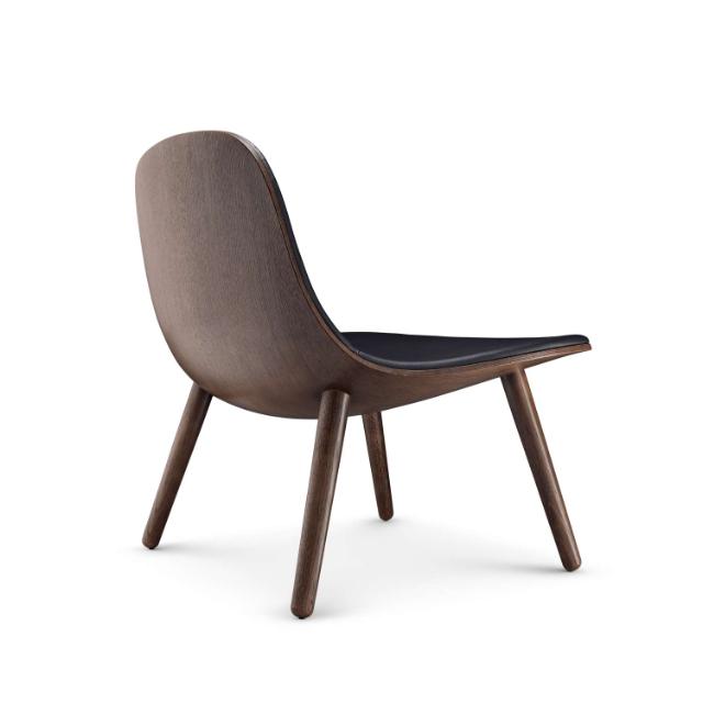 YUUGA lounge chair Oak smoked, leather black